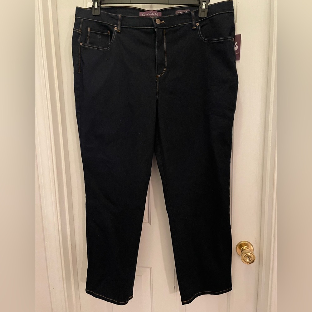 Gloria Vanderbilt Black Straight Leg Jeans